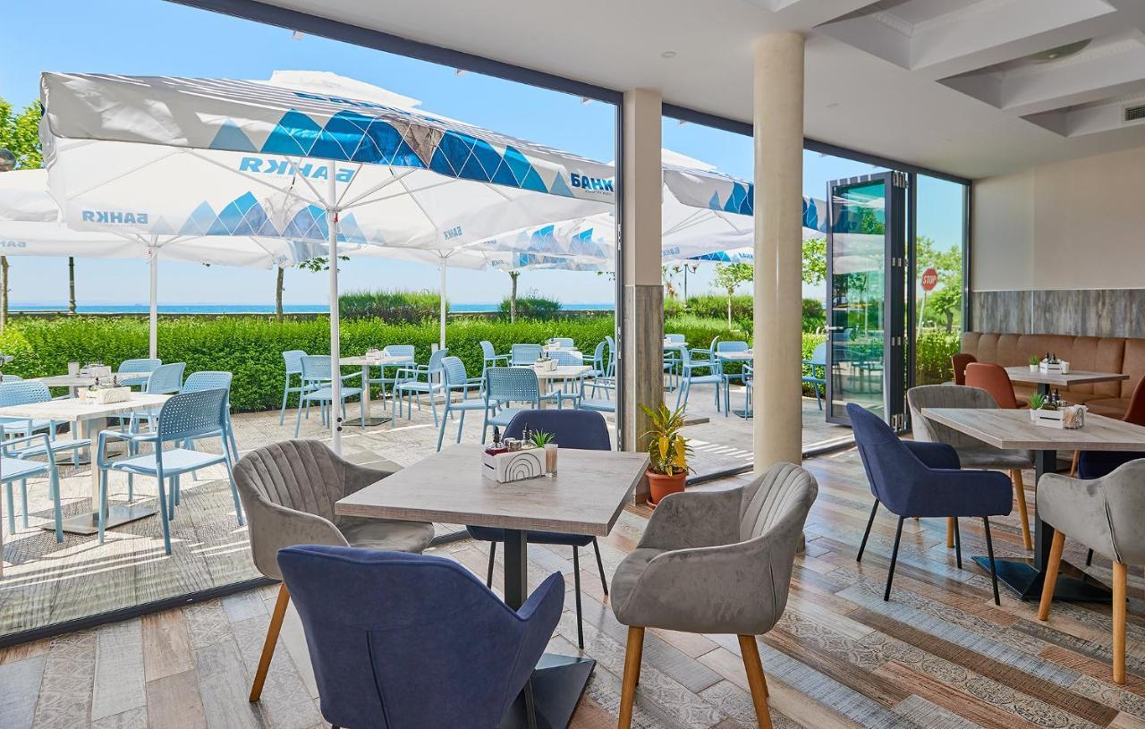 Hotel Neptun Pomorie Exterior foto
